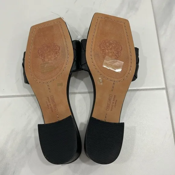 NEW! Vince Camuto Black Leather Semtera Block Heel Sandal - Size 6.5