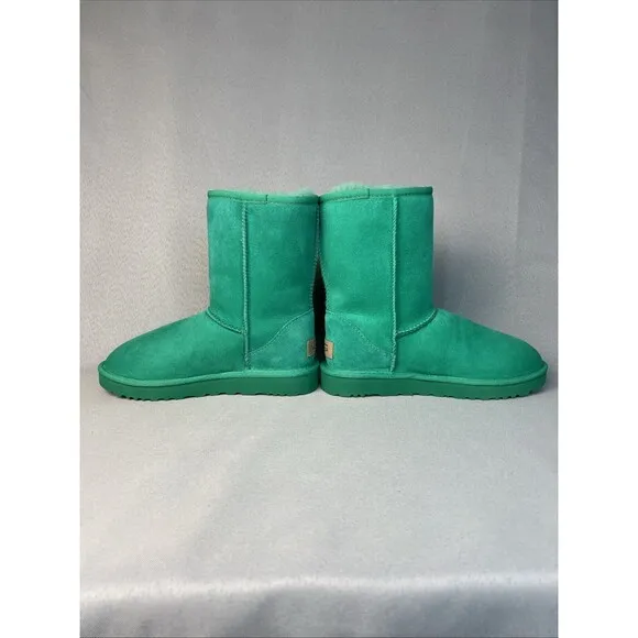 New Womens UGG Australia Boots Classic Short Green EDGR 1016223 Suede Sz 6 Boho