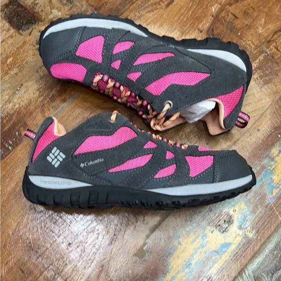 New Youth Girls Columbia Redmond Waterproof Hikers