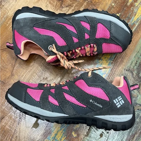 New Youth Girls Columbia Redmond Waterproof Hikers