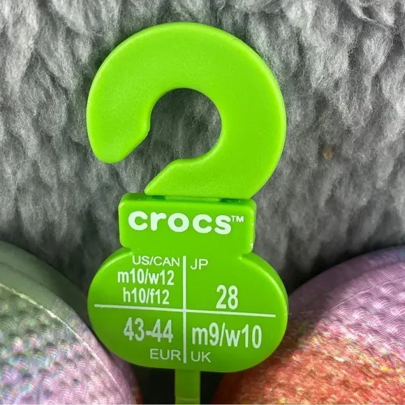 New crocs classic spray DYE MENS 10 CLOGS Tie-Dye Collection Womens 12 Shoes