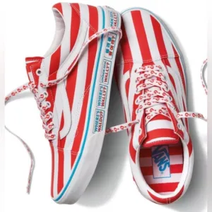 •NEW•VANS Old Skool WHERE’S WALDO? ‘International Stripes’ Unisex Shoes