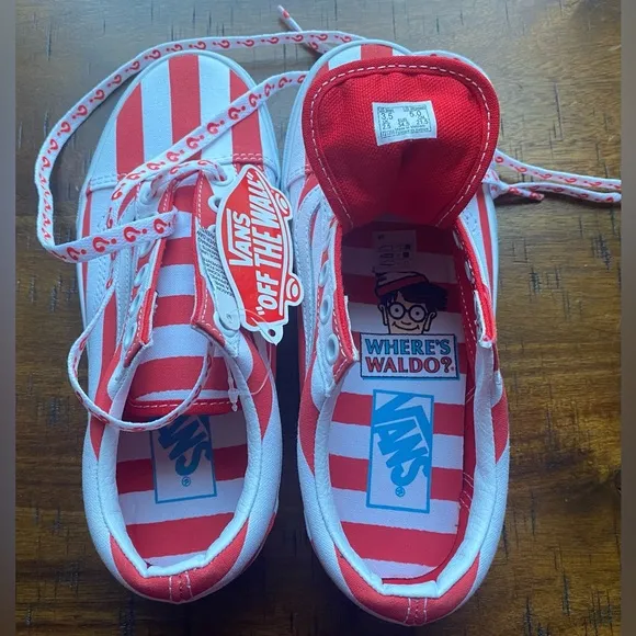 •NEW•VANS Old Skool WHERE’S WALDO? ‘International Stripes’ Unisex Shoes