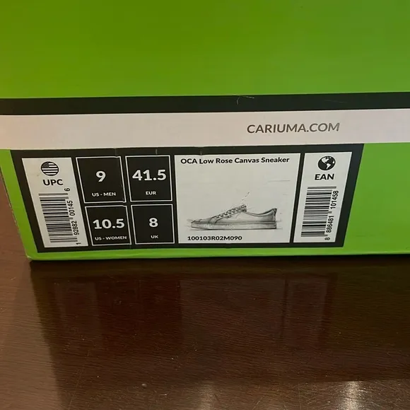 NIB Cariuma OCA low rose canvas sneaker men’s 9 women’s 10.5 unisex