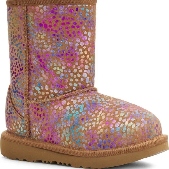 NIB UGG YOUTH 6 WOMENS 8 CLASSIC SHORT SPOTS METALLIC WINTER BOOTS CHEST…