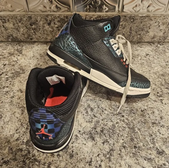 Nike Air Jordan 3 Retro GS Shoes Moto Black Red Hyper Jade FV5437-001 Size 5Y