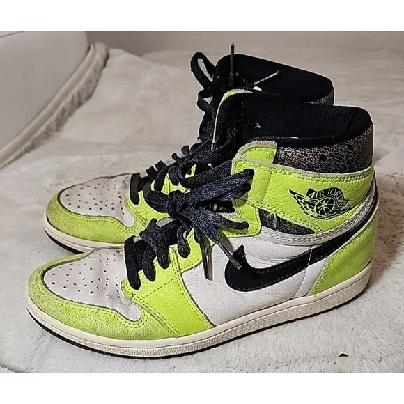 Nike Air Jordan Mens Shoes Sneakers Jordan 1 High Og Visionaries Volt US Size 7