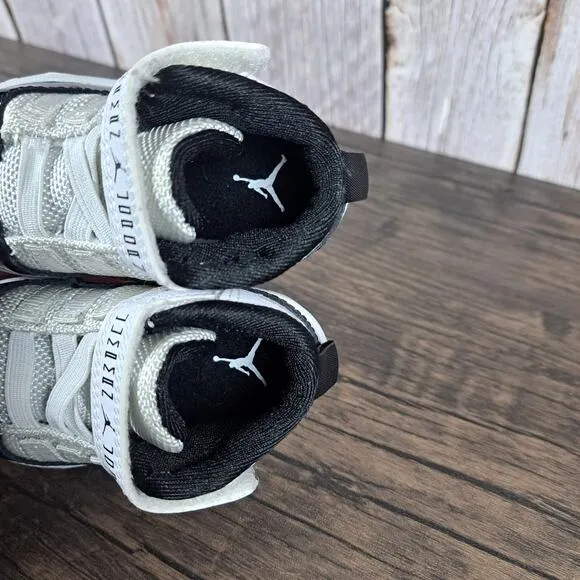 Nike Air Jordan XI 11 Baby Retro Concord 2011 Black White Size 2.5c Infant (VGC)