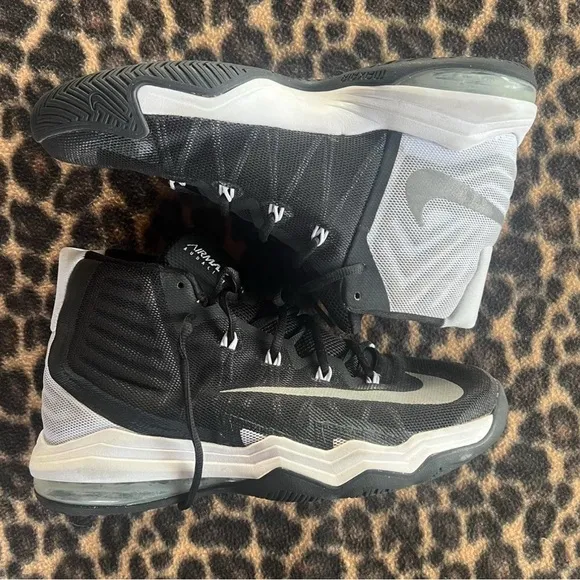 Nike Air Max Black and Gray Men's Shoes