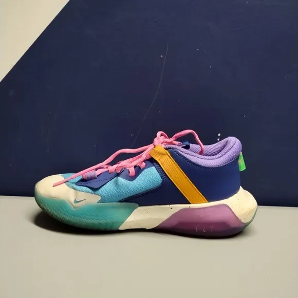 Nike Air Zoom Crossover Basketball Shoes Youth Size 4 Multi Lace Up FD1034-400