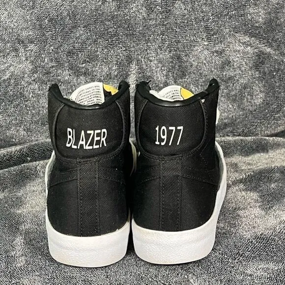 Nike Blazer Mid 77 Vintage Black White Shoes Size 5.5 Mens Canvas
