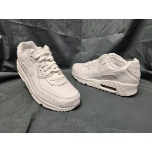 Nike Boys Air Max 90 (GS) Sneakers Leather Triple White Size 7 DISPLAY MODEL!