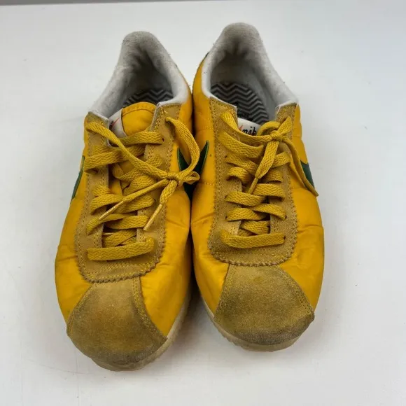 Nike Cortez Shoes Mens 9.5 Oregon Ducks 876873-700 Yellow Green Sneakers