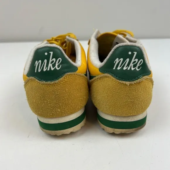 Nike Cortez Shoes Mens 9.5 Oregon Ducks 876873-700 Yellow Green Sneakers