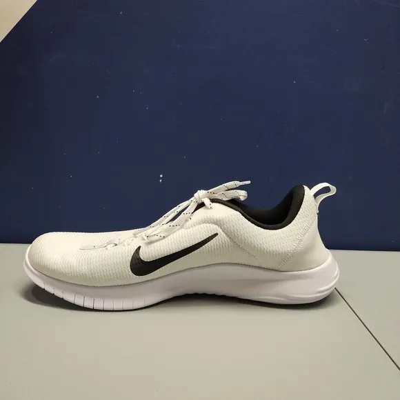 Nike Flex Experience Run 12 Sneaker Shoes Men Size 11.5 White Black DV0740-101