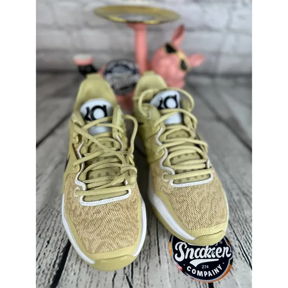 Nike KD 15 Mens SZ 6 | Womens SZ 7.5 Gold Team Promo Basketball Shoes Sneakers