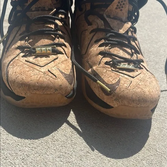 Nike LeBron 12 EXT Cork Men's Shoes