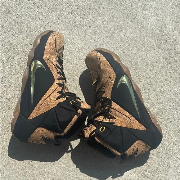 Nike LeBron 12 EXT Cork Men's Shoes