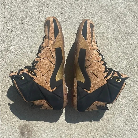 Nike LeBron 12 EXT Cork Men's Shoes