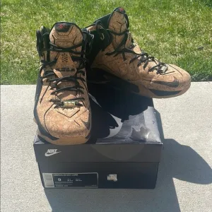 Nike LeBron 12 EXT Cork Men's Shoes