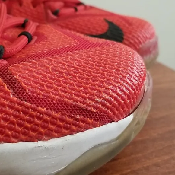 Nike Lebron XII Sz 8