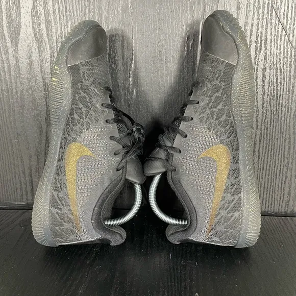 Nike MAMBA RAGE 'Gold Stars’ Men’s size 8