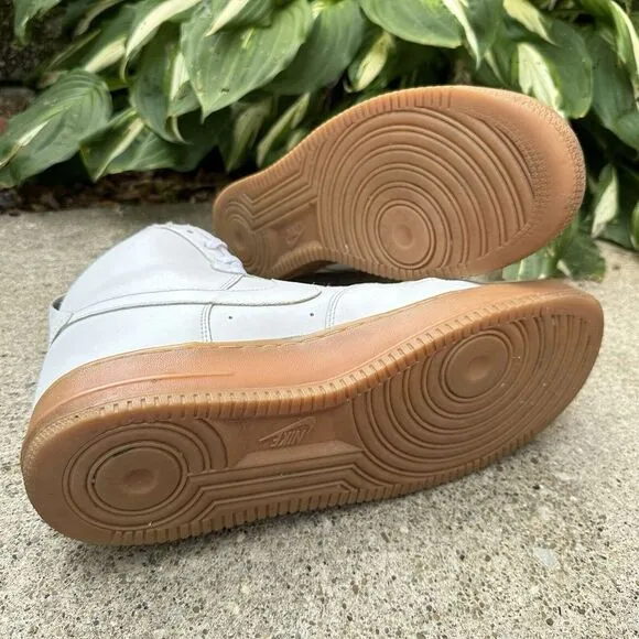 Nike‎ NIKEiD Men's Size 12.5 Air Force 1 Hight White Gum Leather AQ3771 Shoes