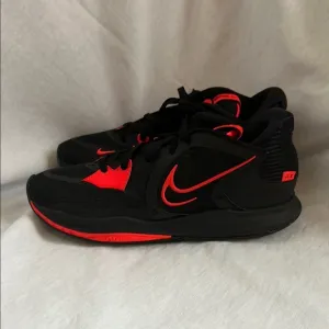 Nike NWOT Kyrie 5 Men's Black and Bright Crimson Athletic Shoes