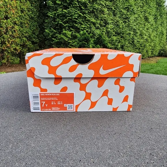 Nike Renew Run Big Kids' Running Shoes In Box | 7Y | NWT