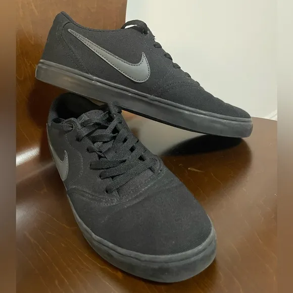 Nike SB Portmore II All Black  Skate Shoes | size 10
