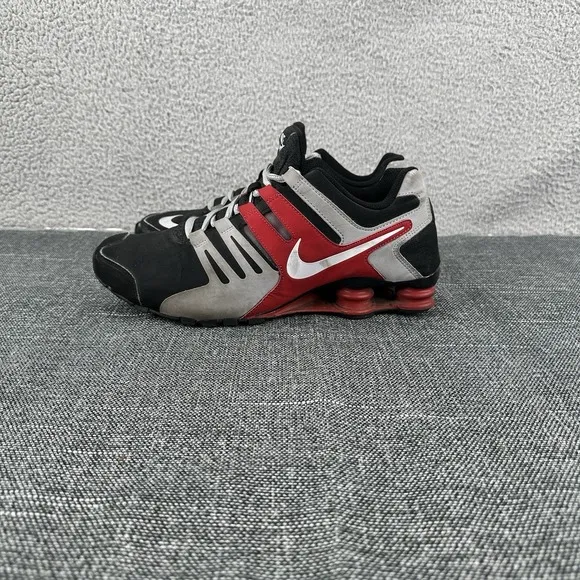 Nike Shox Shoes Men's Size 10 Red Black Running 2014 633631-016