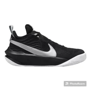 Nike Team Hustle D 10 Grade School Kids' Basketball Shoes