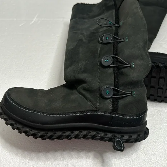Nike valenka 2AGG black suede leather puddle proof winter tall boot size 9