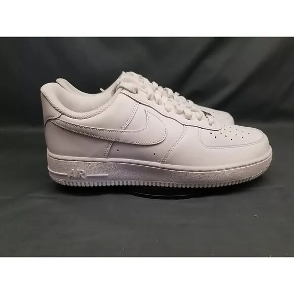 Nike Women's Air Force 1 '07 Fashion Sneaker Triple White Size 6 NEW IN BOX!