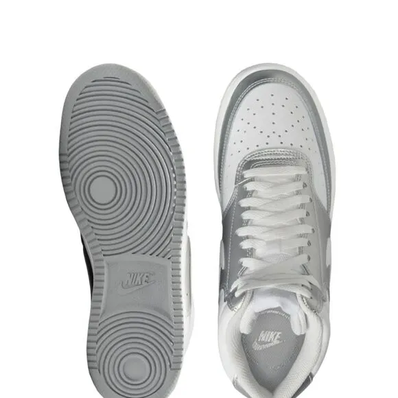 Nike Women's White and Silver Sneakers Size 8.5