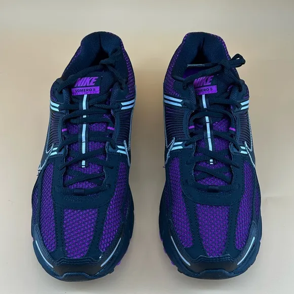 Nike Zoom Vomero 5 sneakers