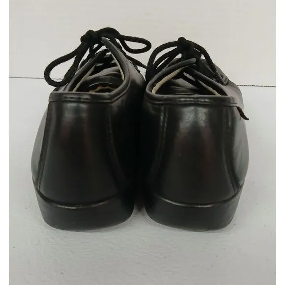 NWOB SAS Black Leather‎ Lace Up Comfort Walking Shoes Women's Size 9 S #