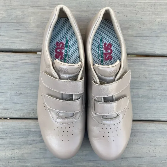 NWOB SAS Tripad Comfort Me Too Mocha Walking Shoes size 10 M