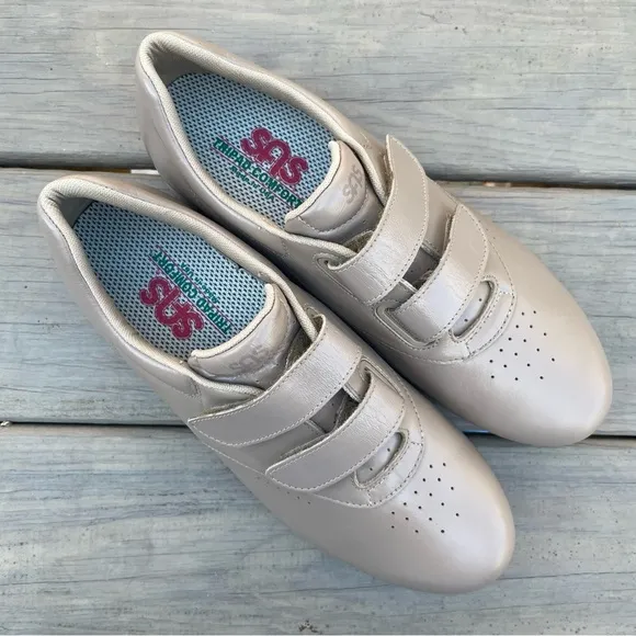 NWOB SAS Tripad Comfort Me Too Mocha Walking Shoes size 10 M