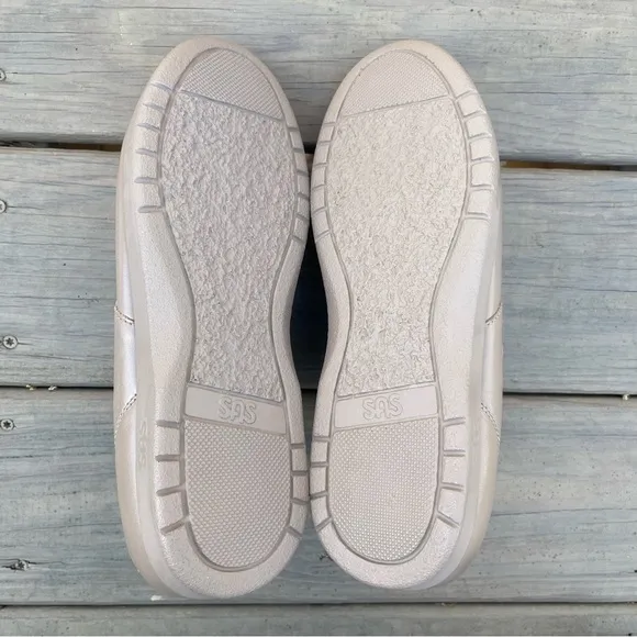NWOB SAS Tripad Comfort Me Too Mocha Walking Shoes size 10 M