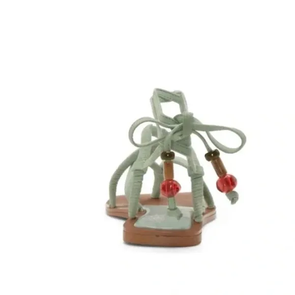 NWOB Vince Camuto Benni Thong Sandal
