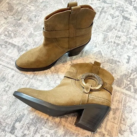 NWOB See by Chloe Hanna Hana Leather O Ring Booties in Military Green 38 / 8