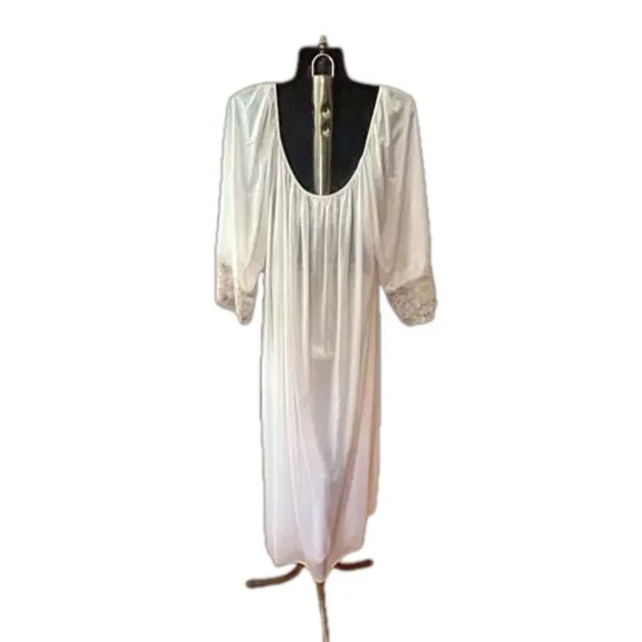 NWOT 3X Jenelle of California white long sleeve peignoir coquette gown