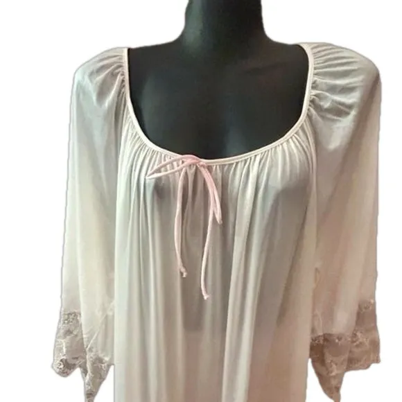 NWOT 3X Jenelle of California white long sleeve peignoir coquette gown