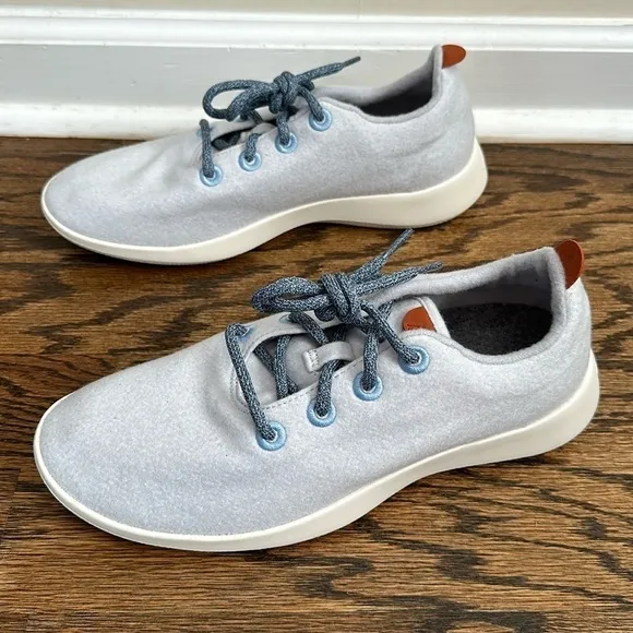 NWOT Allbirds Wool Runners Womens Sneakers Light Blue