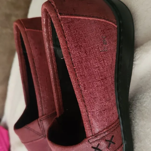 NWOT! BOC Leather Red Slip-On Shoes