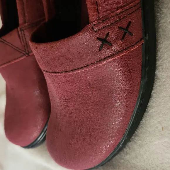 NWOT! BOC Leather Red Slip-On Shoes