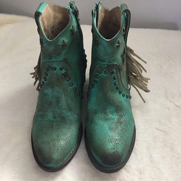 NWOT Circle G By Corral Distressed Western Ankle Boots Fringe Star Studs &amp; Inlay