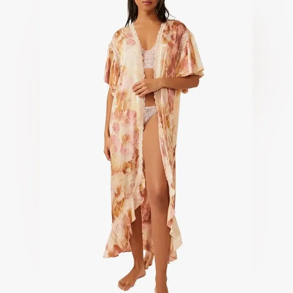NWOT Free People Moonbeams Washed Robe in Sweet Combo