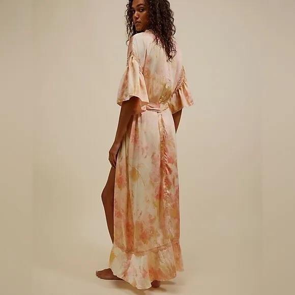 NWOT Free People Moonbeams Washed Robe in Sweet Combo